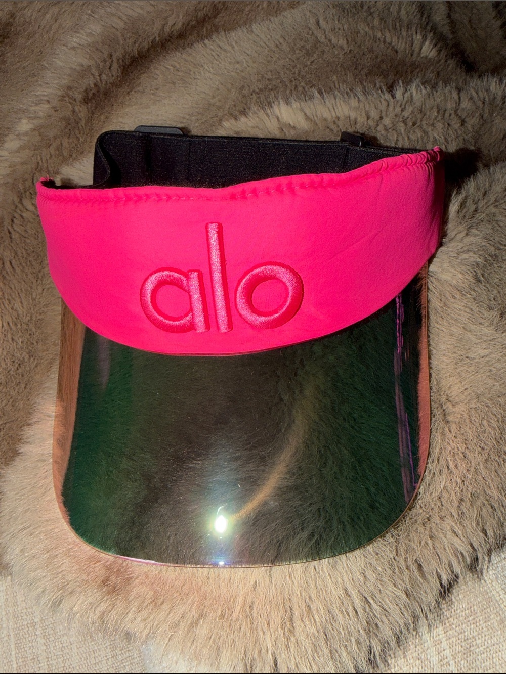 💕😎ALO Yoga Airlift Visor!😎💕 - Picture 6 of 6